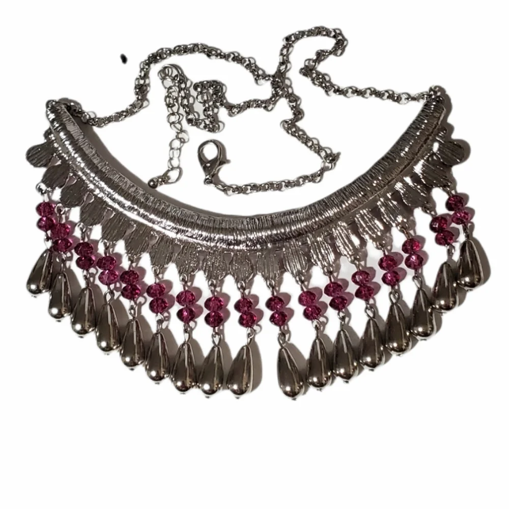Big Bold Beautiful Pink Crystal Rhinestones Silver Teardrops Statement Necklace